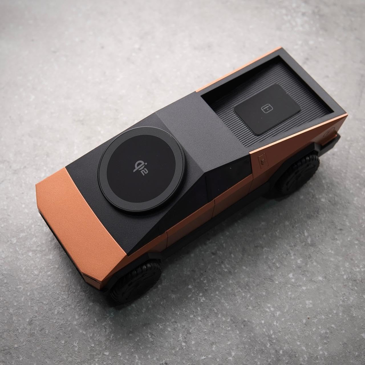 Cyber Charge T3 3-in-1 Wireless Dock Charger